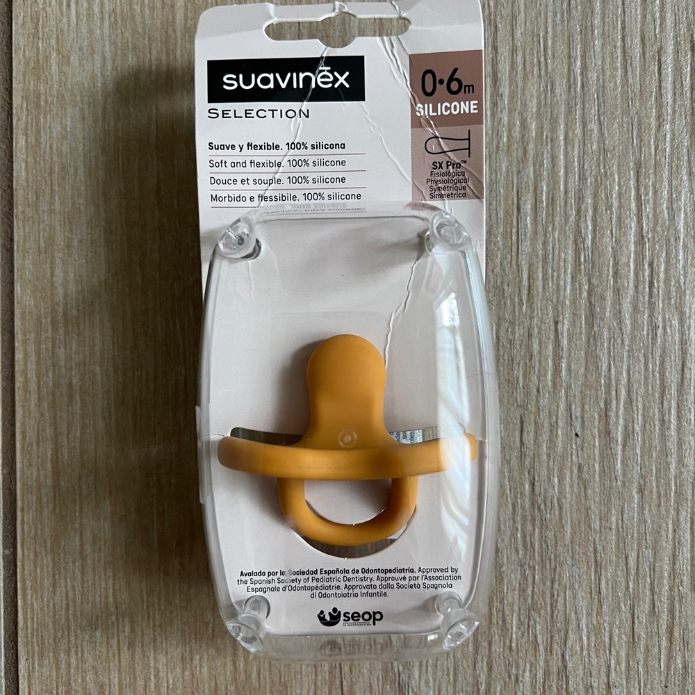 Suavinex Silicone Pacifier in Mustard Yellow